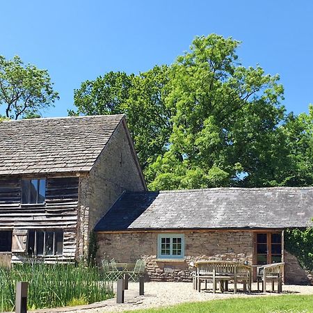 Villa The Threshing Barn At Penrhos Court à Kington  Chambre photo
